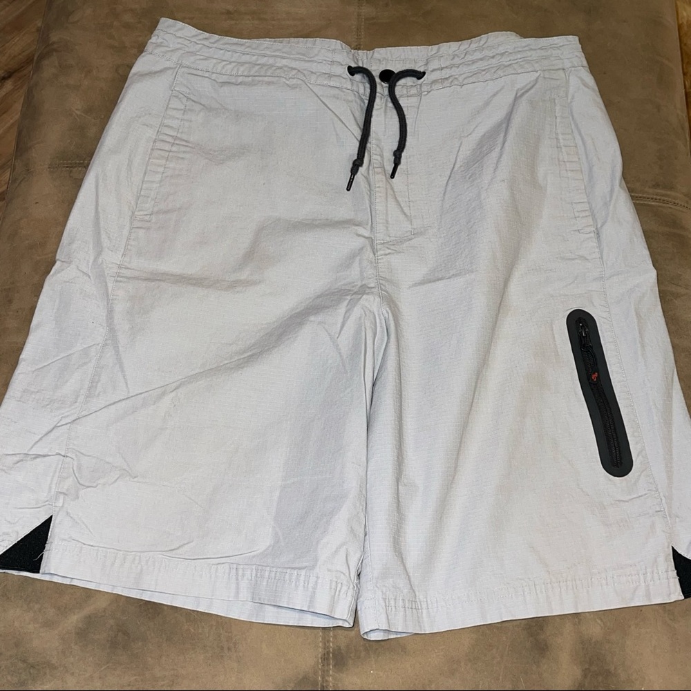 Men’s Nike Shorts Size XL